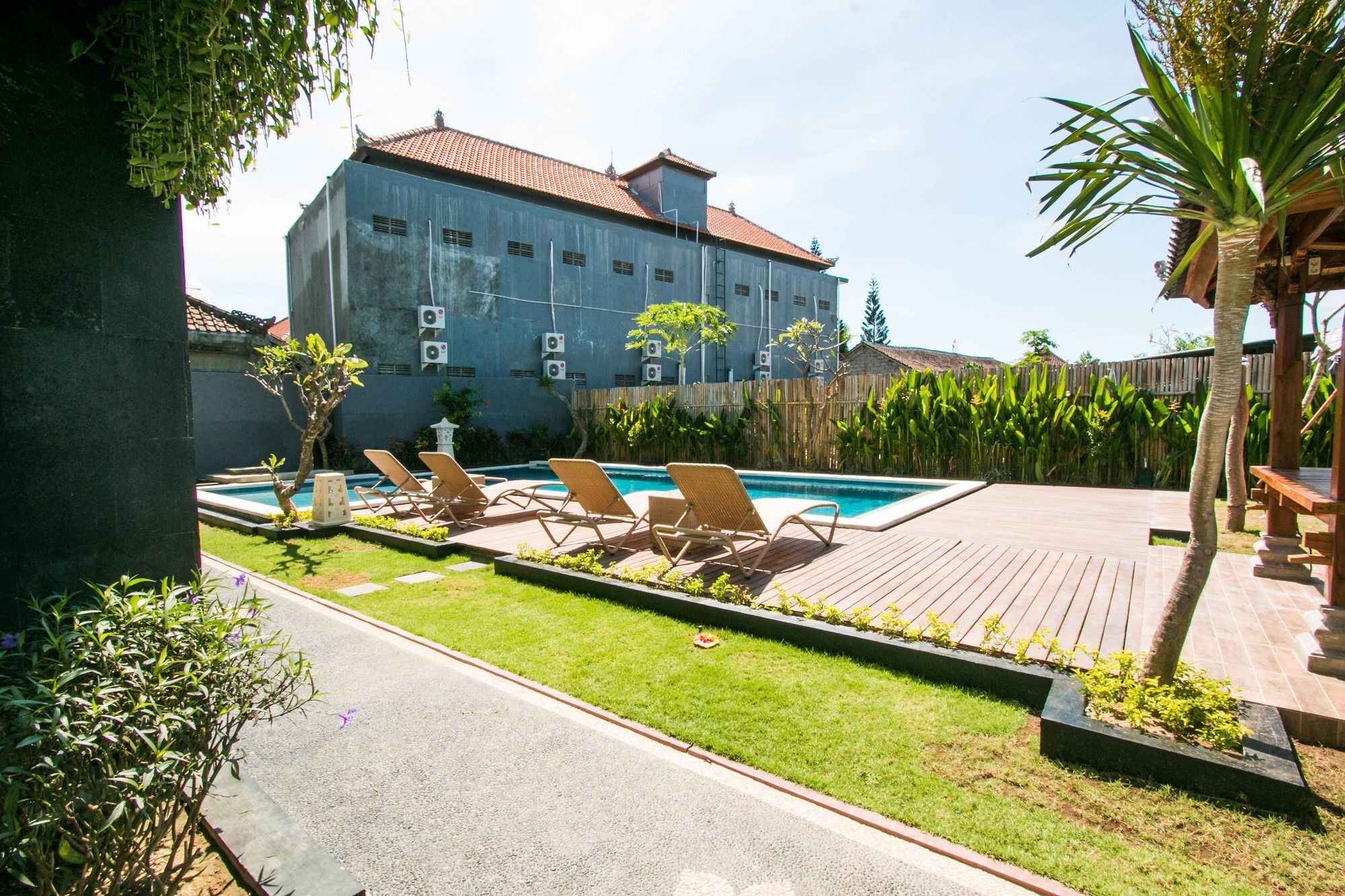 Kuta Selatan Srikandi Inn מראה חיצוני תמונה
