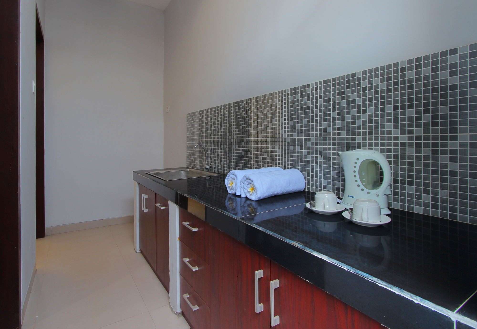 Kuta Selatan Srikandi Inn מראה חיצוני תמונה